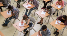 El desmantelamiento de lo público empieza por sus trabajadores: el caso de la convocatoria de educación secundaria en Murcia